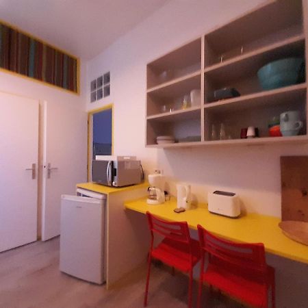 Residence Les Volets Bleus: Studio De 30 M² Classe 2 * 로슈포르 외부 사진