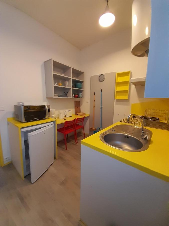Residence Les Volets Bleus: Studio De 30 M² Classe 2 * 로슈포르 외부 사진